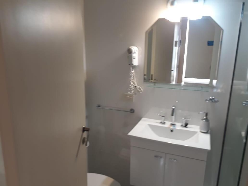 Apartamento 4 Ventanales sobre la Avenida Corrientes Ciudad Autónoma de Ciudad Autónoma de Buenos Aires Exterior foto