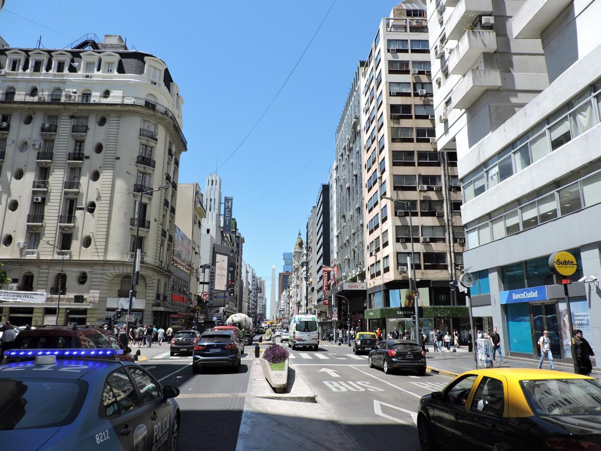Apartamento 4 Ventanales sobre la Avenida Corrientes Ciudad Autónoma de Ciudad Autónoma de Buenos Aires Exterior foto