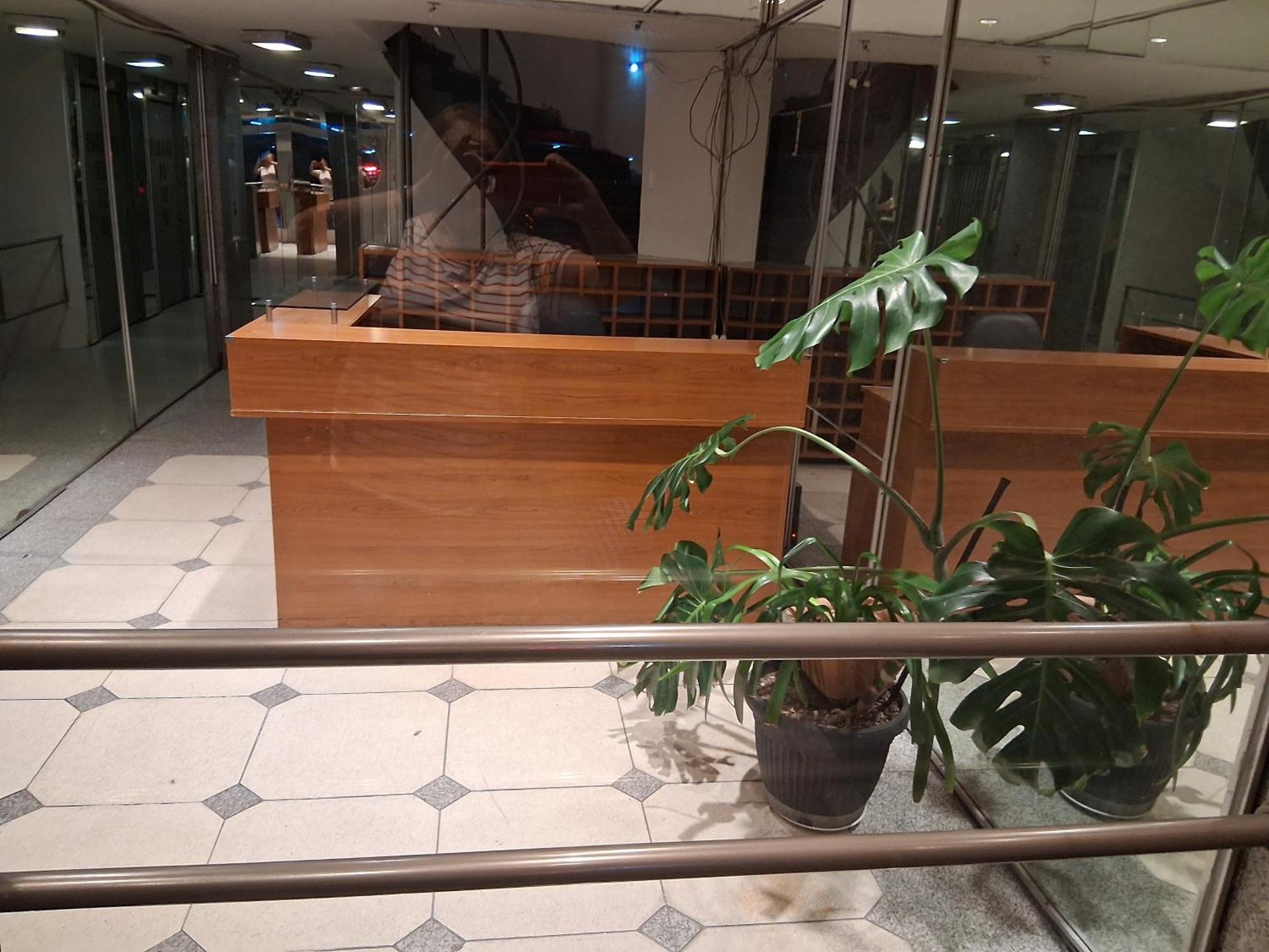 Apartamento 4 Ventanales sobre la Avenida Corrientes Ciudad Autónoma de Ciudad Autónoma de Buenos Aires Exterior foto